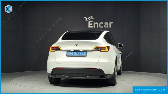 TESLA MODEL Y LONG RANGE AWD