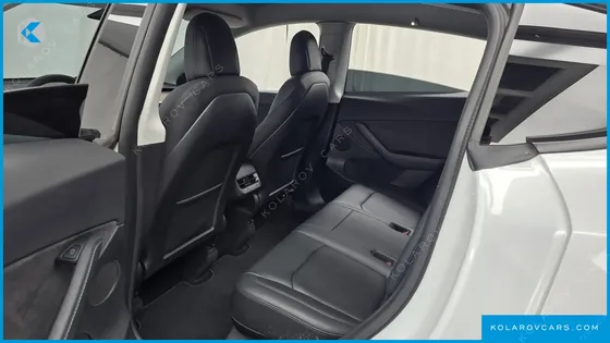 TESLA MODEL Y LONG RANGE AWD