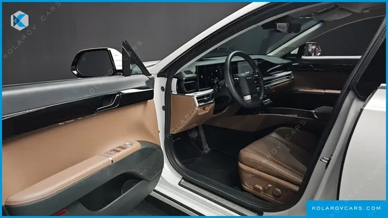 HYUNDAI GRANDEUR PREMIUM