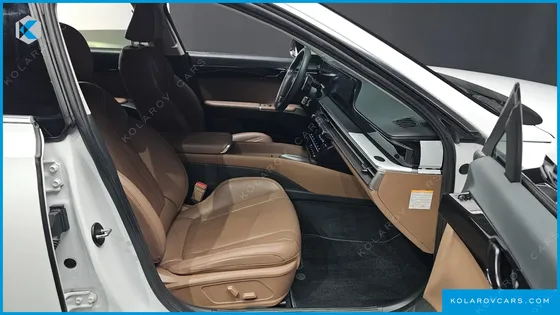 HYUNDAI GRANDEUR PREMIUM
