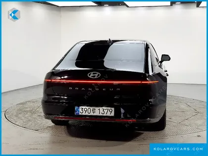HYUNDAI GRANDEUR CALLIGRAPHY