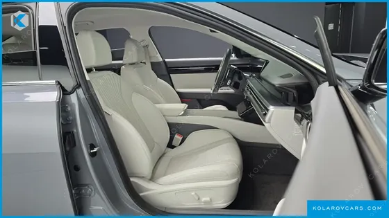 HYUNDAI GRANDEUR PREMIUM