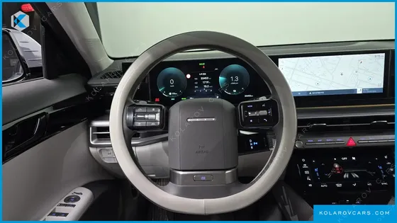 HYUNDAI GRANDEUR PREMIUM