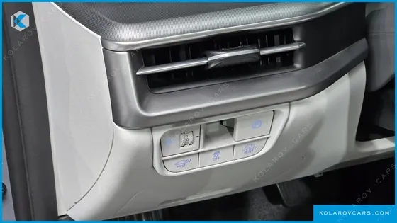 HYUNDAI GRANDEUR PREMIUM