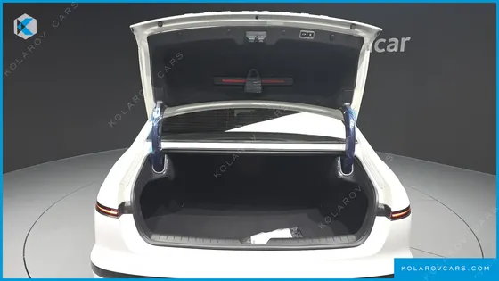 HYUNDAI GRANDEUR 2,5 GASOLINE 2WD