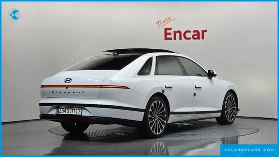 HYUNDAI GRANDEUR CALLIGRAPHY