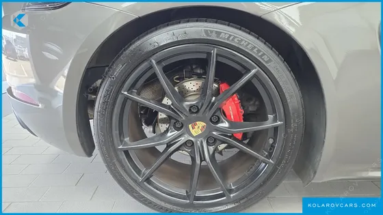 PORSCHE 718 2.5 GTS