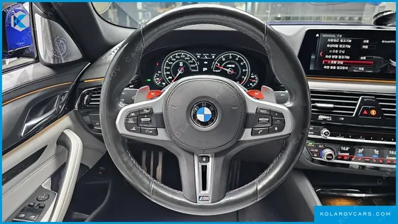 BMW M5 M5 SEDAN