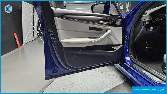 BMW M5 M5 SEDAN