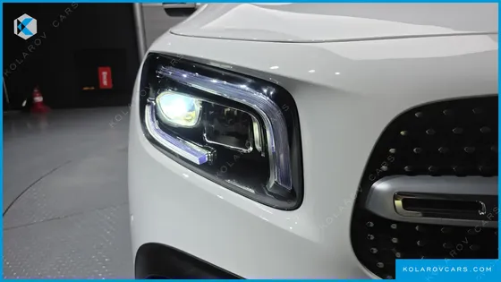MERCEDES GLB-CLASS GLB250 4MATIC