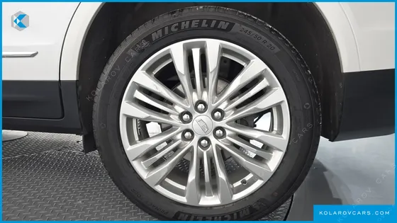 CADILLAC XT5 3.6 PREMIUM PLUS AWD