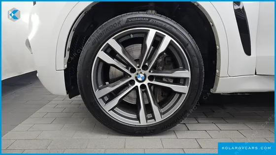 BMW X6 M50D