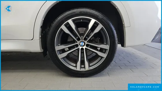 BMW X6 M50D