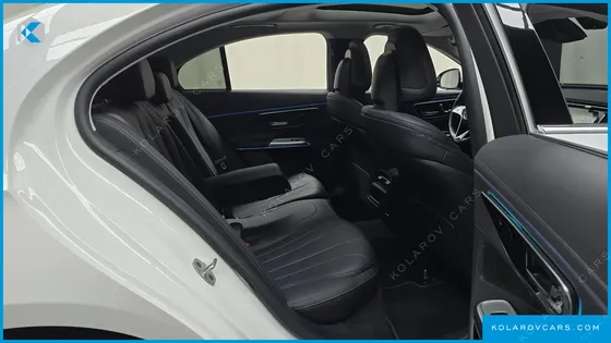 MERCEDES E-CLASS E200 AVANTGARDE