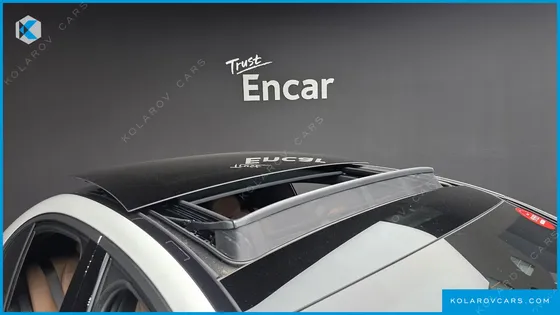 MERCEDES E-CLASS E200 AVANTGARDE