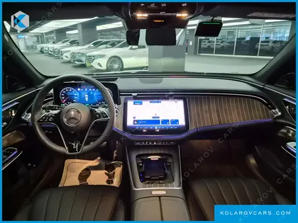 MERCEDES E-CLASS E350E 4MATIC