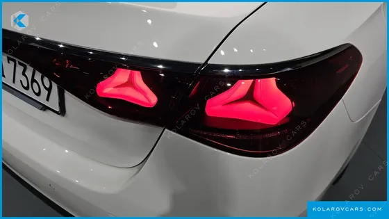 MERCEDES E-CLASS E200 AVANTGARDE LIMITED