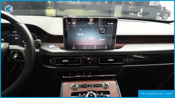 LINCOLN AVIATOR 3.0 RESERVE  AWD