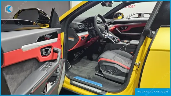 LAMBORGHINI URUS 4.0 V8 S