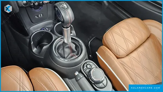 MINI COOPER CONVERTIBLE STANDARD