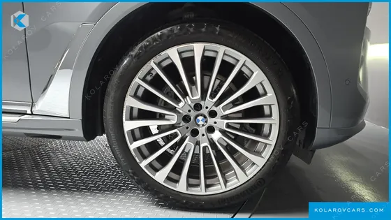 BMW X7 XDRIVE 40I DESIGN PURE EXCELLENCE 7-SEATER