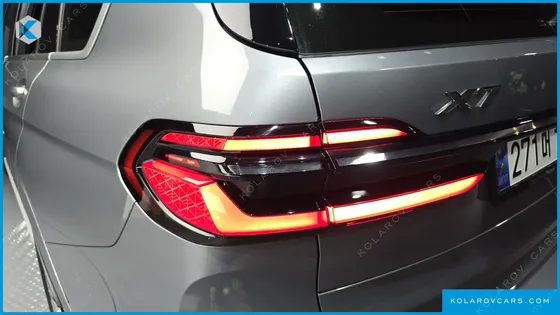 BMW X7 XDRIVE 40I DESIGN PURE EXCELLENCE 7-SEATER