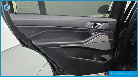 BMW X7 XDRIVE 40D DESIGN PURE EXCELLENCE 6-SEATER