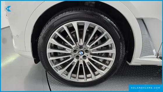 BMW X7 XDRIVE 40I DESIGN PURE EXCELLENCE 7-SEATER