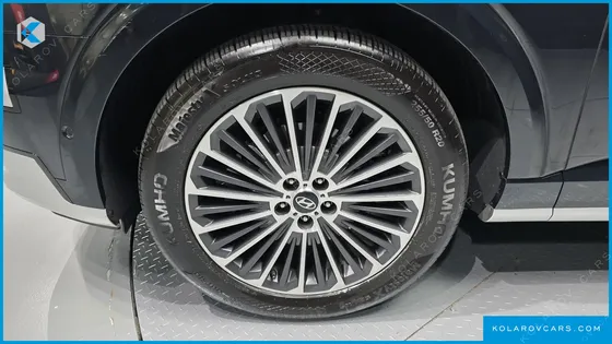 HYUNDAI PALISADE GASOLINE 2.5T 2WD 9-SEATER