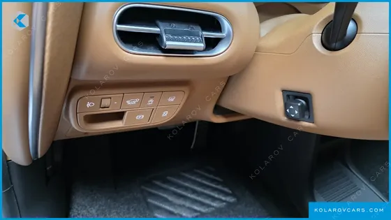 HYUNDAI PALISADE GASOLINE 2.5T 2WD 9-SEATER