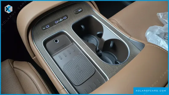 HYUNDAI PALISADE GASOLINE 2.5T 4WD 7-SEATER