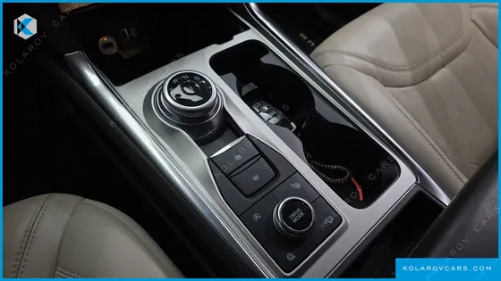 FORD EXPLORER 3.0 PLATINUM 4WD