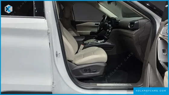 FORD EXPLORER 3.0 PLATINUM 4WD