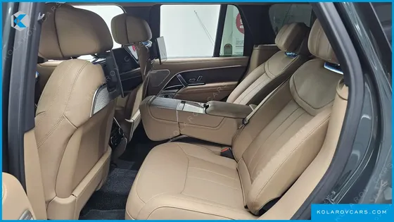 LAND ROVER RANGE ROVER P530 AUTOBIOGRAPHY