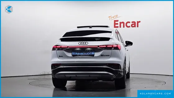 AUDI Q4 E-TRON 40 PREMIUM SPORTBACK
