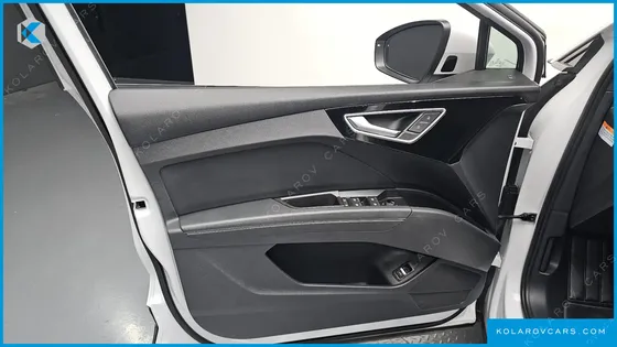 AUDI Q4 E-TRON 40 PREMIUM SPORTBACK