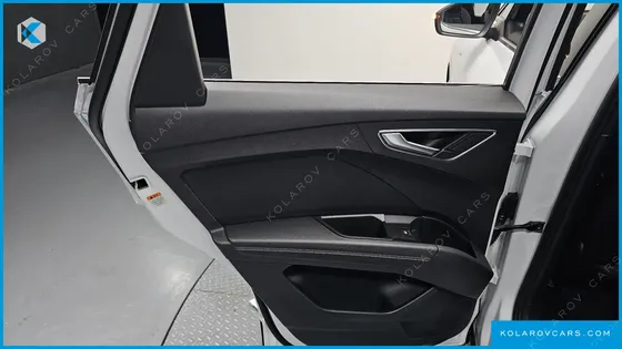 AUDI Q4 E-TRON 40 PREMIUM SPORTBACK