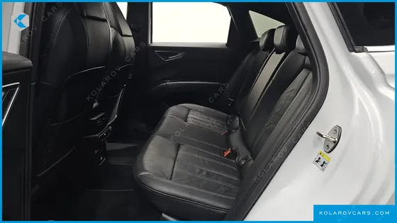 AUDI Q4 E-TRON 40 PREMIUM SPORTBACK