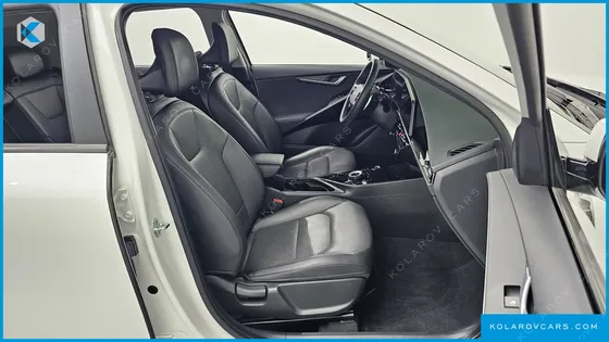 KIA NIRO SIGNATURE