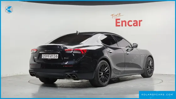 MASERATI GHIBLI 3.0S Q4