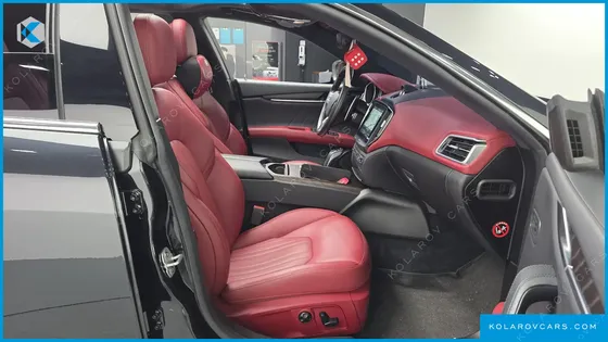 MASERATI GHIBLI 3.0S Q4