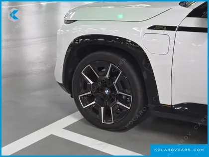 BMW XM 4.4