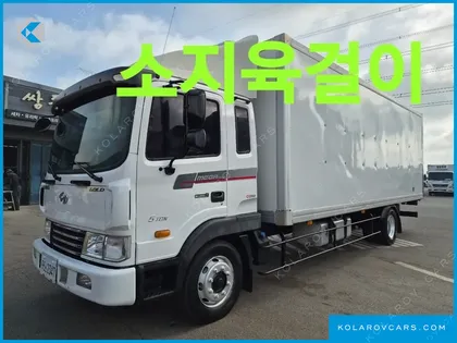 HYUNDAI MEGA TRUCK GOLD