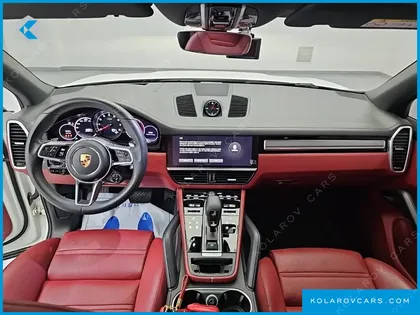 PORSCHE CAYENNE 3.0 PLATINUM EDITION