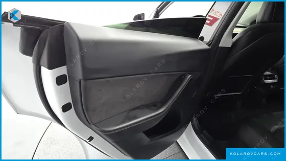 TESLA MODEL Y STANDARD RANGE RWD