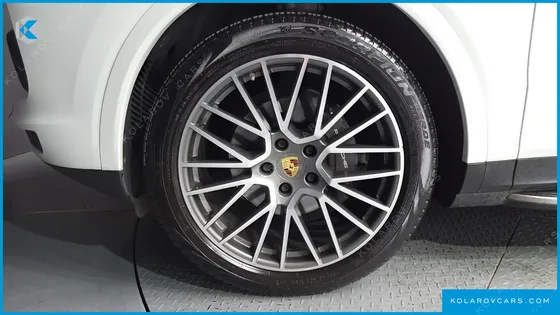 PORSCHE CAYENNE 3.0 COUPE