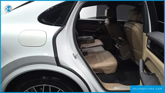 PORSCHE CAYENNE 3.0 COUPE
