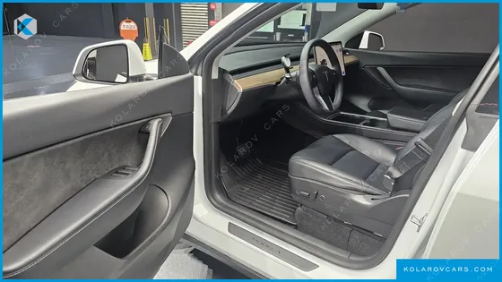 TESLA MODEL Y LONG RANGE AWD