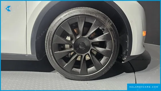 TESLA MODEL Y LONG RANGE AWD