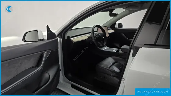 TESLA MODEL Y LONG RANGE AWD